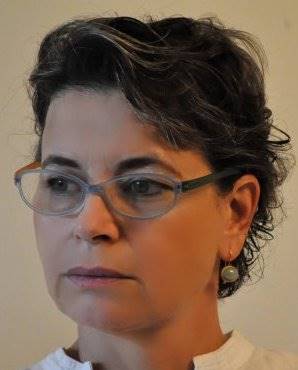 דניאלה מור